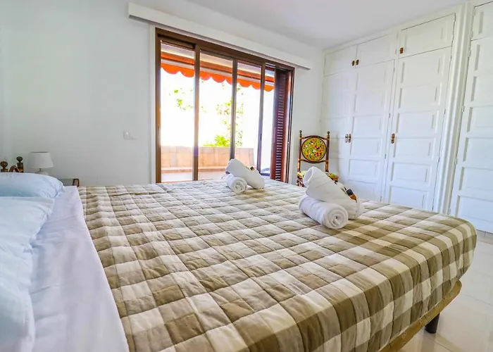 Villa Rentaliday Garden