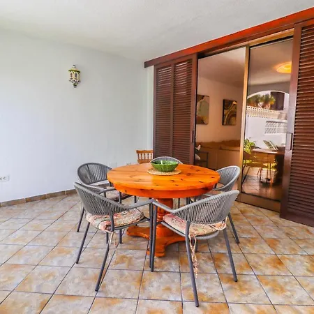 Villa Rentaliday Garden